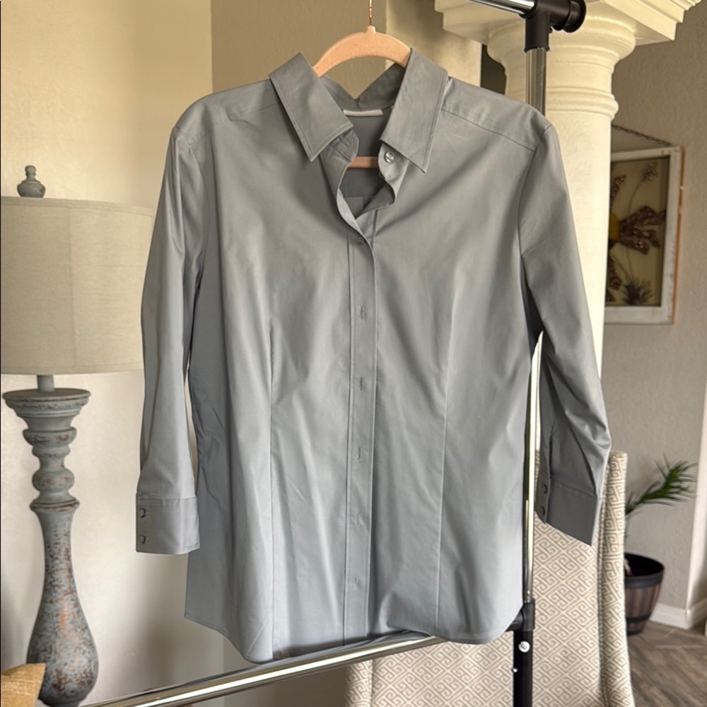 New York & Company Women's Gray Button Down Shirt